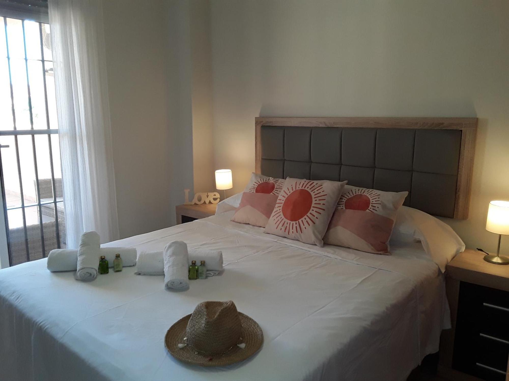 Whydhand Resorts Apartments ,Pools And Lovely Terrace Fuengirola Zewnętrze zdjęcie